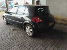 https://riyasewana.com/uploads/renault-hatch-back-2006-1312121313003.jpg