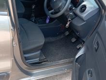 https://riyasewana.com/uploads/renault-kiwid-1216042217923.jpg