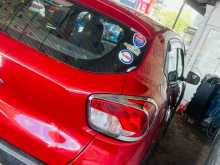 https://riyasewana.com/uploads/renault-kwid-151205184943.jpg