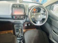 https://riyasewana.com/uploads/renault-kwid-151205336185.jpg