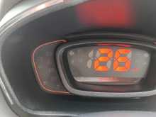 https://riyasewana.com/uploads/renault-kwid-17135237776.jpg