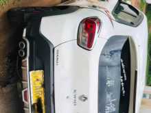 https://riyasewana.com/uploads/renault-kwid-1714230622343.jpg