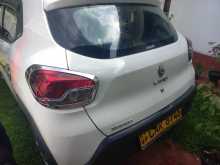 https://riyasewana.com/uploads/renault-kwid-2016-2910015312863.jpg
