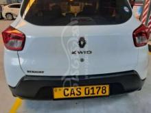 https://riyasewana.com/uploads/renault-kwid-2016-301646131210381.jpg