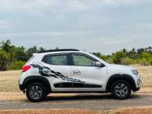 https://riyasewana.com/uploads/renault-kwid-2017-120500212973.jpg