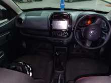 https://riyasewana.com/uploads/renault-kwid-2018-1819230112014.jpg