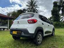 https://riyasewana.com/uploads/renault-kwid-2130855794.jpg