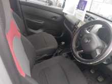 https://riyasewana.com/uploads/renault-kwid-2848174973.jpg