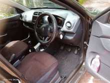 https://riyasewana.com/uploads/renault-kwid-291112054623.jpg