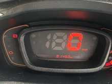 https://riyasewana.com/uploads/renault-kwid-4845364293.jpg