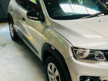 https://riyasewana.com/uploads/renault-kwid-712165817856.jpg