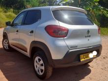 https://riyasewana.com/uploads/renault-kwid-rxt-127171517886.jpg
