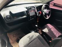 https://riyasewana.com/uploads/renault-kwid-rxt-2111321617525.jpg