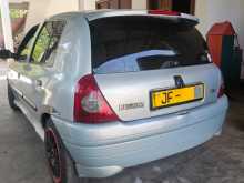 https://riyasewana.com/uploads/renault-renault-clio-2000-1112225912852.jpg