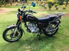 Senaro GN 125 2023 Motorbike