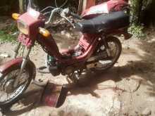 Singer Kinetic 2002 Motorbike