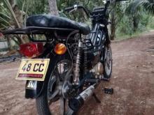 https://riyasewana.com/uploads/singer-safari-bike-311250251337493.jpg