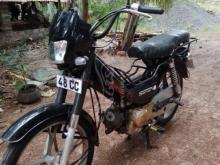 https://riyasewana.com/uploads/singer-safari-bike-311250251346310.jpg