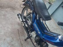 Singer Safari S4 2014 Motorbike