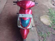 Singer Singer 2015 Motorbike