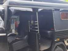 https://riyasewana.com/uploads/smart-piaggio-ape-2014-129493012454.jpg