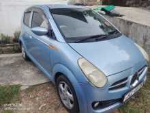 Subaru R2 2004 Car