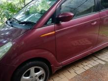 Subaru R2 2004 Car