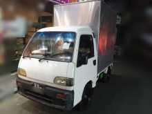 https://riyasewana.com/uploads/subaru-sambar-1995-514035412301.jpg