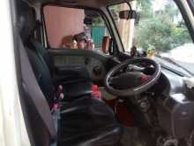 https://riyasewana.com/uploads/subaru-sambar-2003-1816050812924.jpg