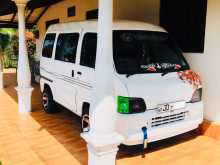 Subaru Sambar Buddy 1999 Van