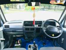 https://riyasewana.com/uploads/subaru-sambar-van-2000-2411263412672.jpg