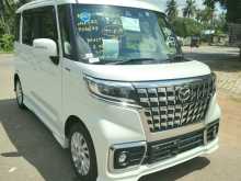 Suzuki Spacia 2023 Car