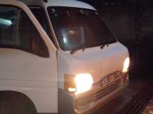 Subaru Subaru 2004 Van