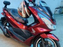 Honda PCX 2016 Motorbike