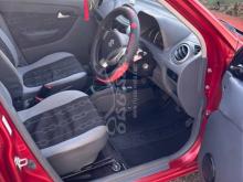 https://riyasewana.com/uploads/suzuki-alto-2015-14842321262286.jpg