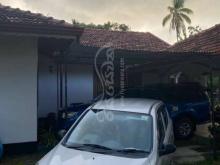 https://riyasewana.com/uploads/suzuki-alto-2016-132153031232221.jpg