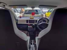 https://riyasewana.com/uploads/suzuki-alto-3180900843.jpg