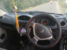 https://riyasewana.com/uploads/suzuki-alto-titanium-18720376665.jpg