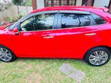 https://riyasewana.com/uploads/suzuki-baleno-2016-217000112883.jpg