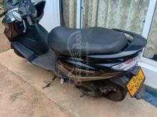 https://riyasewana.com/uploads/suzuki-bugerman-16001091391487.jpg
