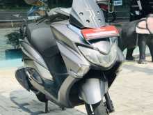 https://riyasewana.com/uploads/suzuki-burdmen-steet-91524071802.jpg