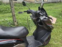https://riyasewana.com/uploads/suzuki-burgman-12125917426390.jpg