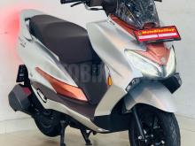 Suzuki Burgman 125 TFT KEYLESS 2026 Motorbike