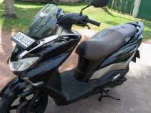 https://riyasewana.com/uploads/suzuki-burgman-1312315113293.jpg
