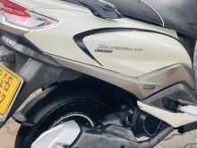 https://riyasewana.com/uploads/suzuki-burgman-1611080022223.jpg