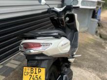 https://riyasewana.com/uploads/suzuki-burgman-199350224762.jpg