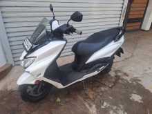 https://riyasewana.com/uploads/suzuki-burgman-261143544783.jpg