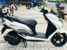https://riyasewana.com/uploads/suzuki-burgman-261645581676.jpg