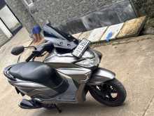 https://riyasewana.com/uploads/suzuki-burgman-2814135213323.jpg