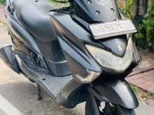 https://riyasewana.com/uploads/suzuki-burgman-291530021792.jpg